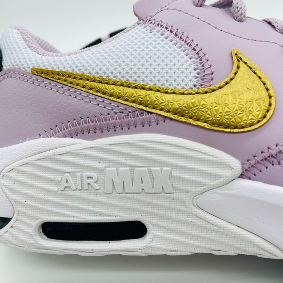 WMNS Nike Air Max Excee - Picture 9 of 10